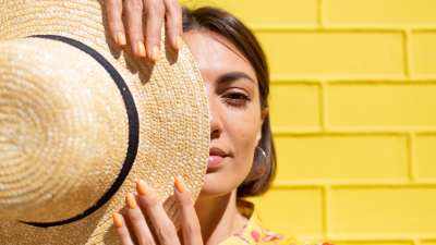 Recuperarea pielii după vara fierbinte: Ghid de îngrijire a tenului după sezonul estival
