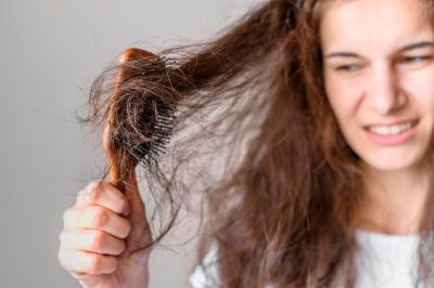 Tratamentele pentru par Olaplex si Replex - Ce sunt si cum pot ajuta parul deteriorat