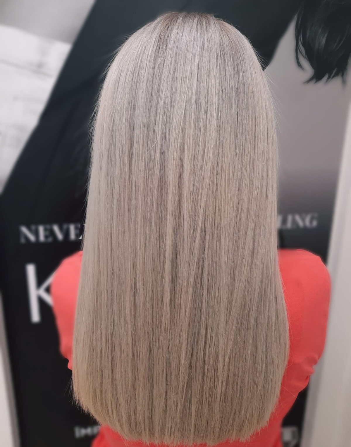 blond mediu