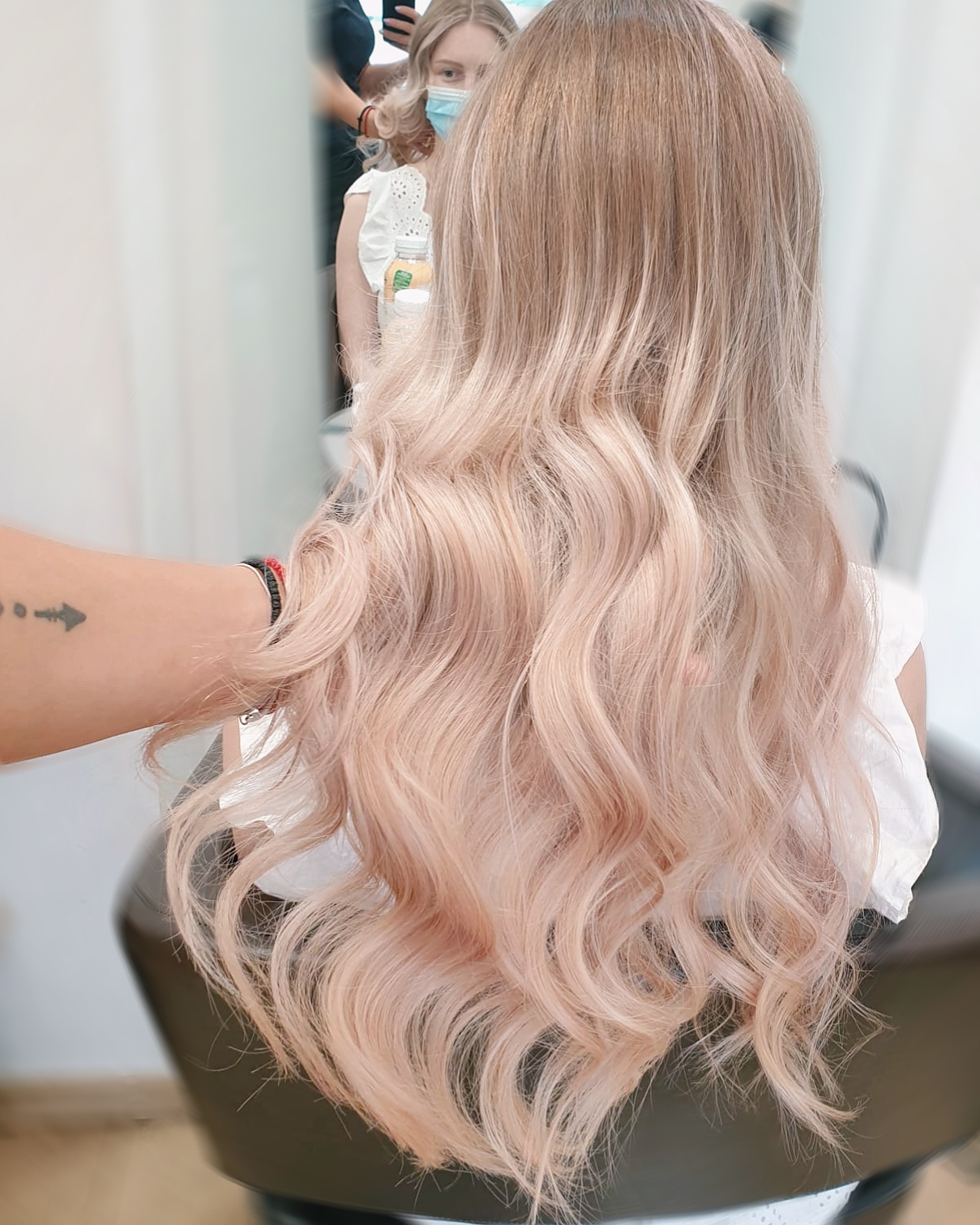 blond rose gold