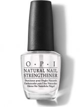 Tratament pentru fortifierea unghiilor naturale Opi Natural Nail Strengthener 15Ml
