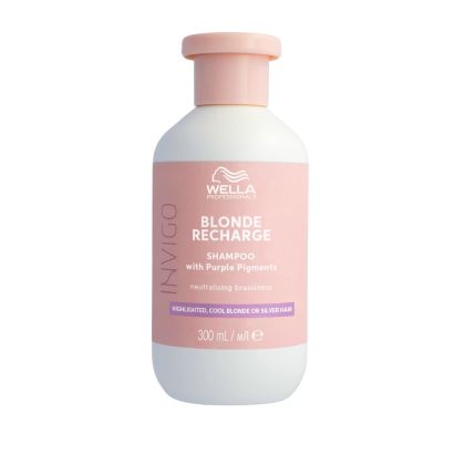 Sampon cu pigment violet pentru neutralizarea tonurilor de galben Wella Professionals Invigo Blonde Recharge, 300 ml