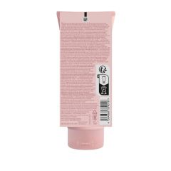 Balsam cu pigment violet pentru neutralizarea tonurilor de galben Wella Professionals Invigo Blonde Recharge,  200 ml