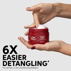 Masca reparatoare pentru par deteriorat Wella Professionals Ultimate Mask, 150 ml
