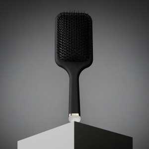 Perie de par profesionala multifunctionala pentru descurcare si styling GHD The All-Rounder Paddle Brush