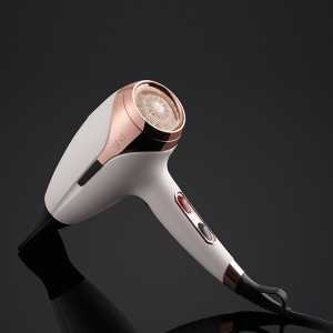 Uscator de par profesional cu tehnologia Aeroprecis™ GHD Helios, White