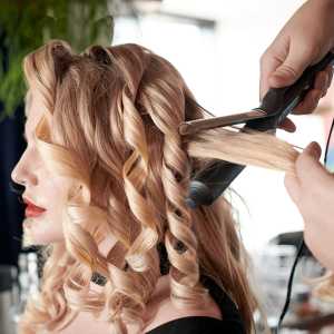 Ondulator profesional pentru bucle definite si uniforme GHD Curve® Classic Curl Tong, cilindru 26 mm